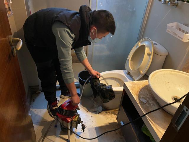 红谷滩不同类型的堵塞，疏通方法不同