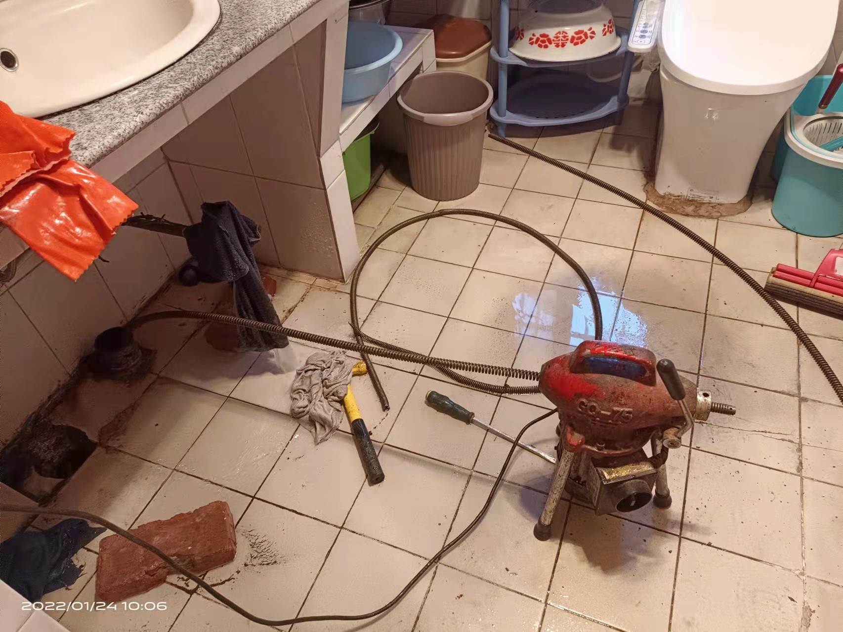 红谷滩疏通厨房下水道，地漏疏通